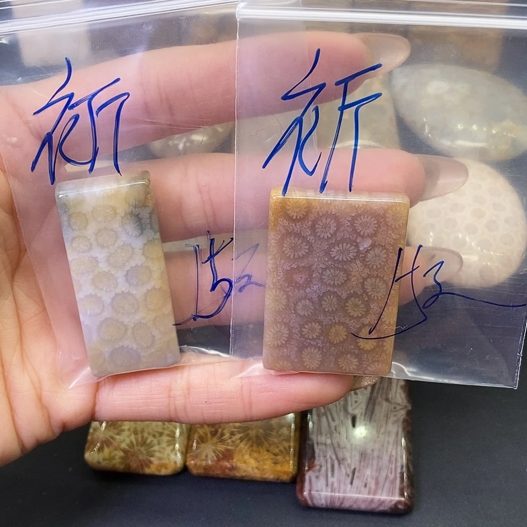 硅化玉颈饰合金祈*