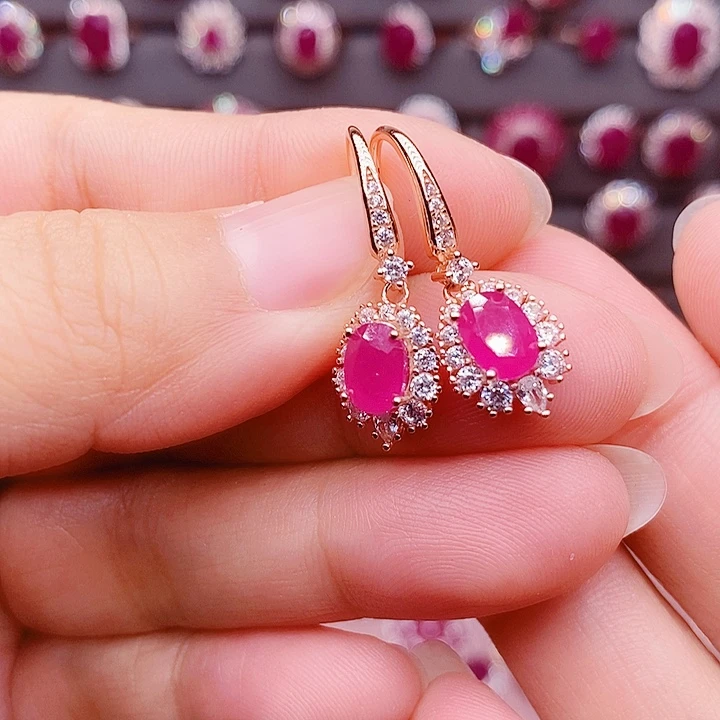 红宝石银S925镶嵌耳饰