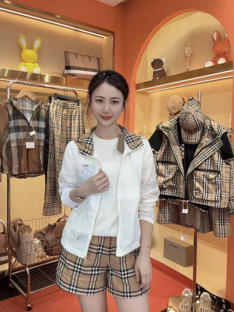 楠楠轻奢2025新款时尚外套129955