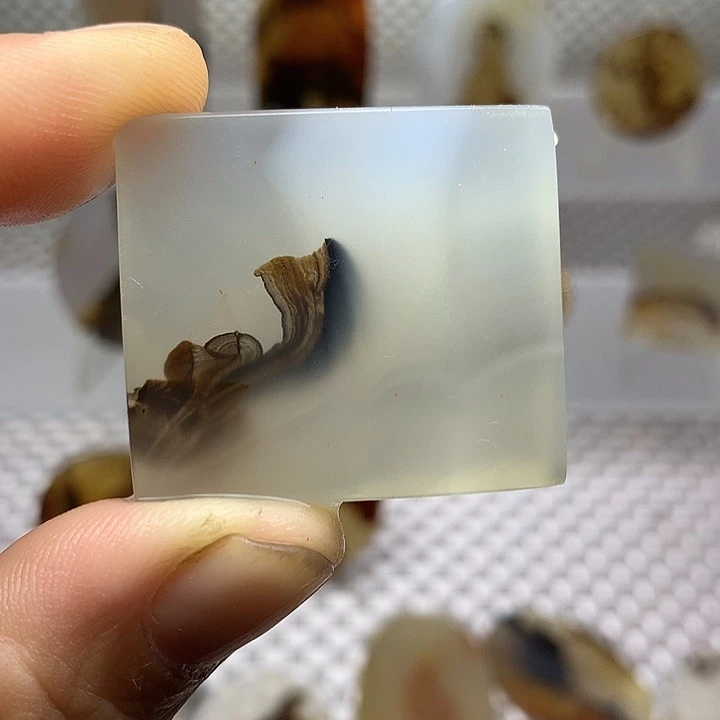 未镶嵌颈饰玛瑙/玉髓