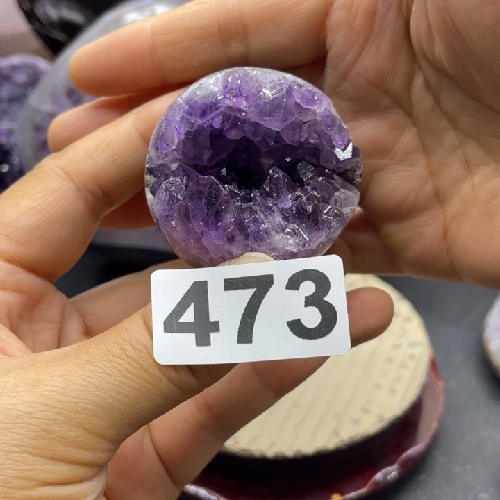 未镶嵌水晶大型摆件（非配饰）