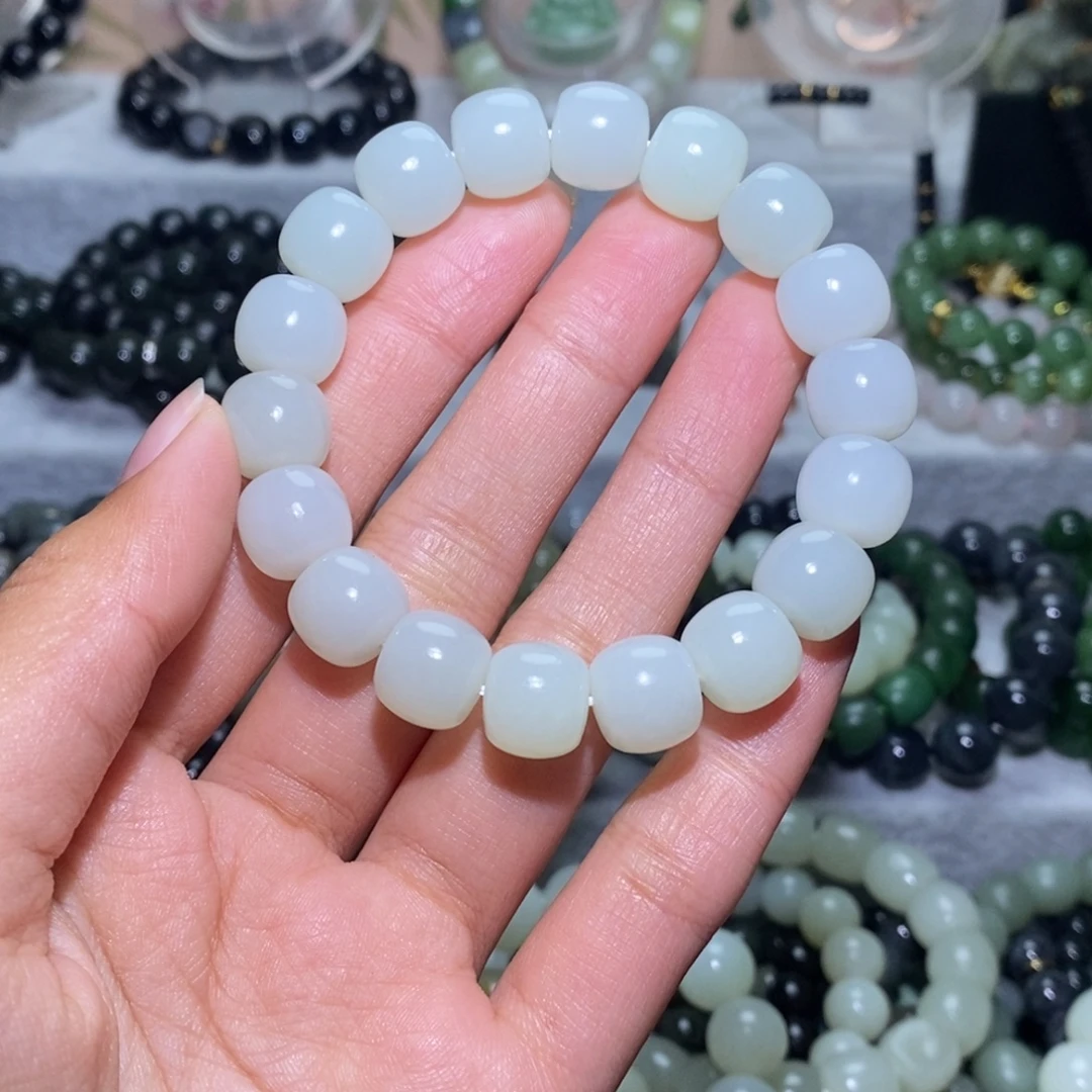 和田玉未镶嵌手链