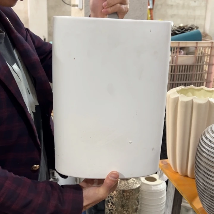 陶瓷花瓶摆件外贸出口微瑕捡漏高33口23公分划痕