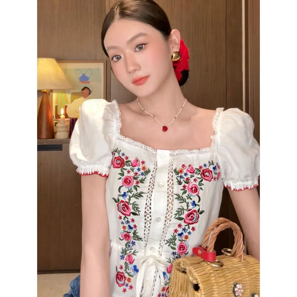 法式度假风白色印花短袖衬衫女夏季2025超火减龄独特漂亮气质上衣