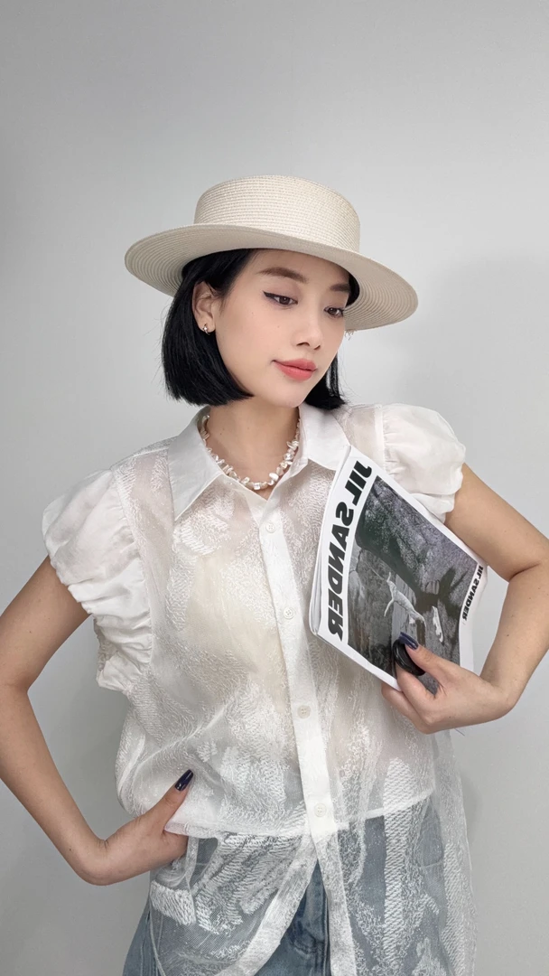 187#2025新款拼接单排扣浮纹雕花衬衫花苞袖飞飞袖百搭上衣