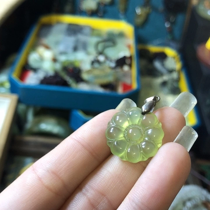 岫玉未镶嵌岫玉挂件