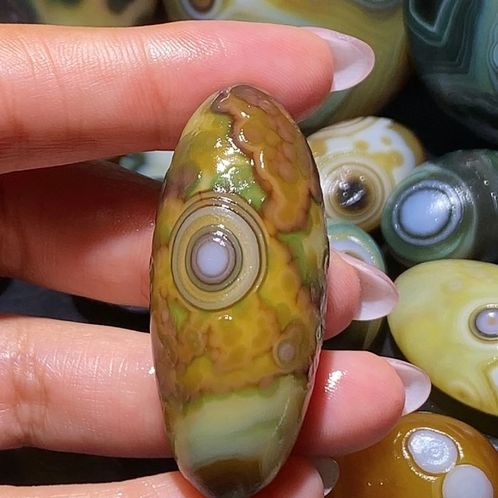 玛瑙/玉髓未镶嵌珠宝奇石3