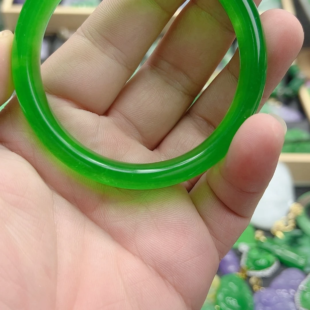 翡翠银S925镶嵌吊坠(赠链)