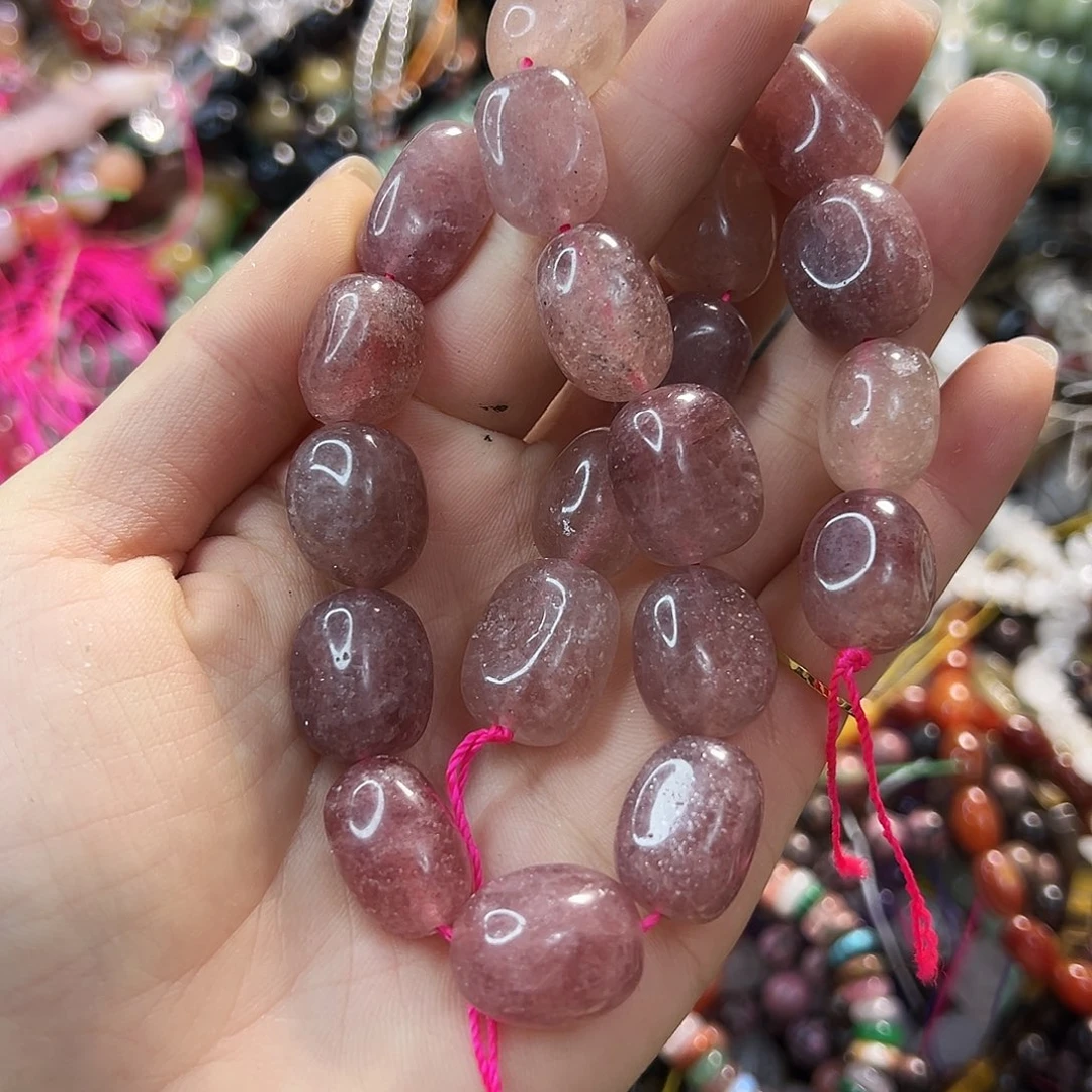 玛瑙/玉髓合金珠宝半成品草莓晶大块块。一条