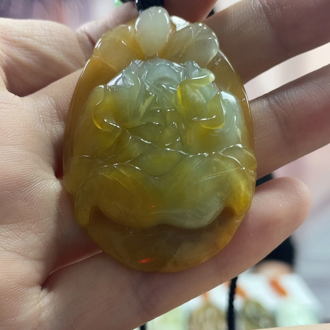 蛇纹石玉未镶嵌吊坠(赠链)