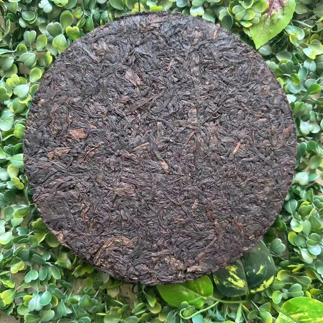 雨腾古茶   X媛阁“大豆Y黄T”岩茶300g/饼