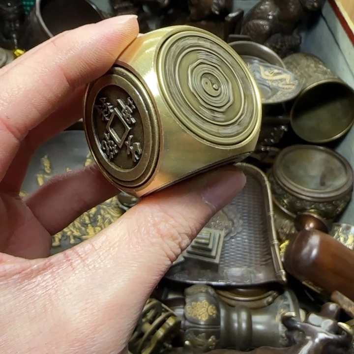 铜器把玩摆件链接