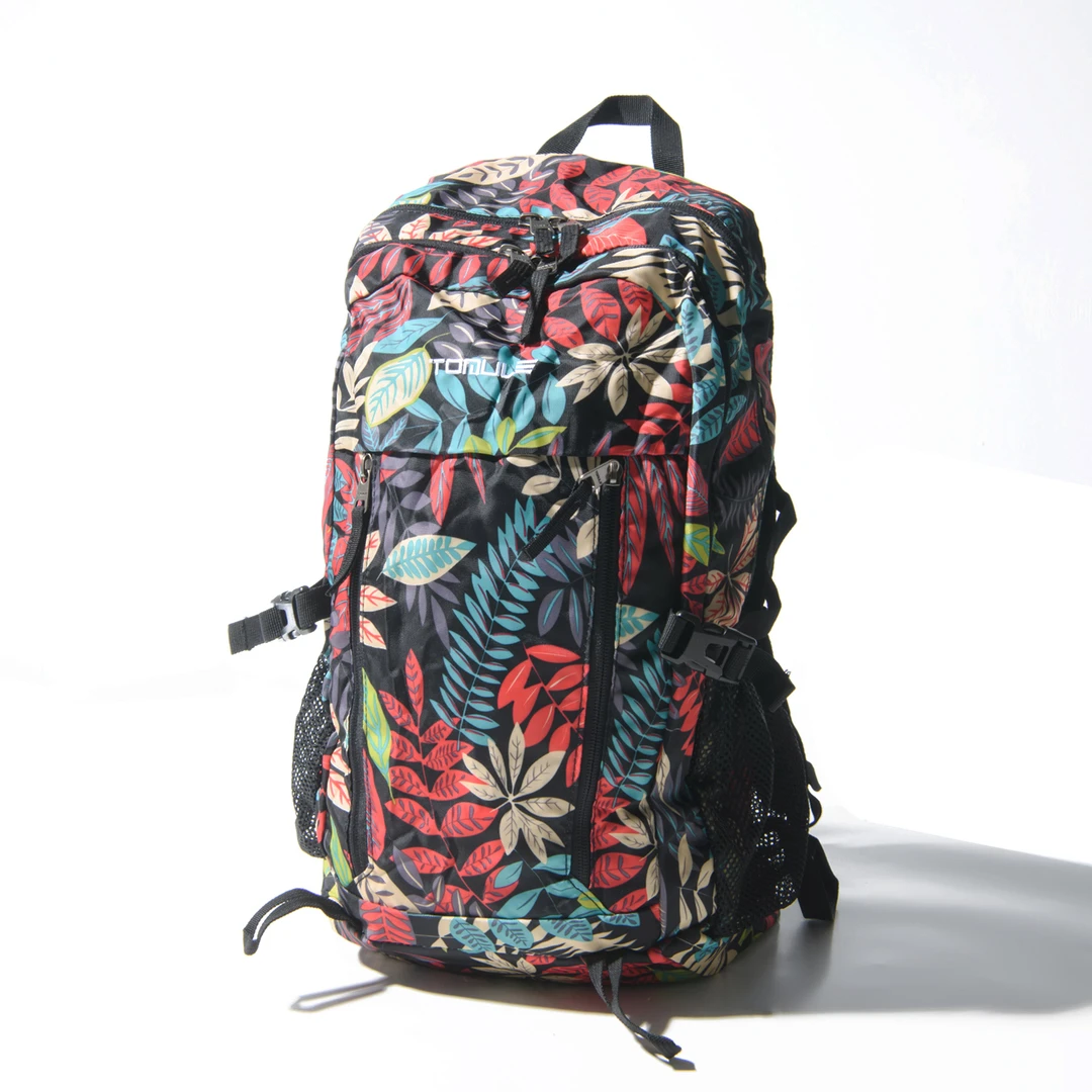 牛包 40L升容量 高端男女通用户外徒步休闲防水防潮双肩背包书包