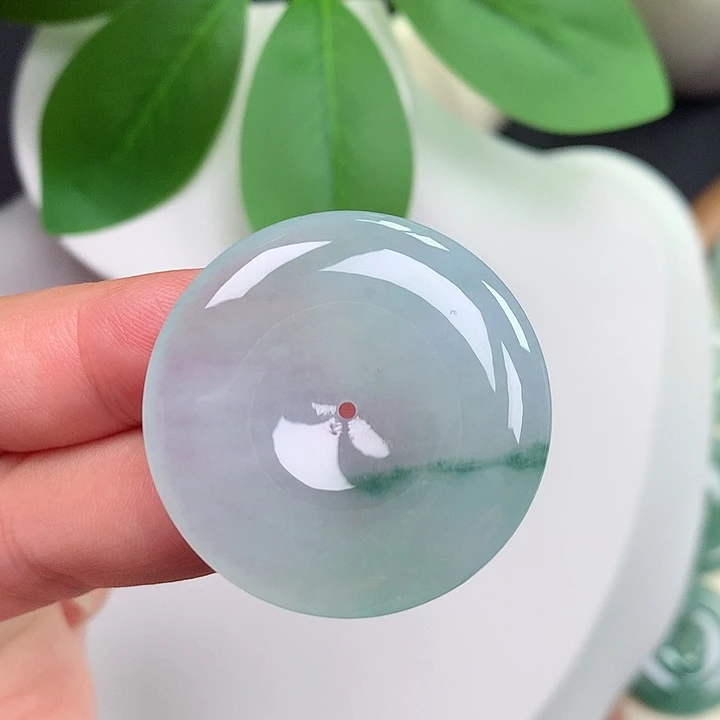 颈饰未镶嵌翡翠平安扣 32.8x5.8mm