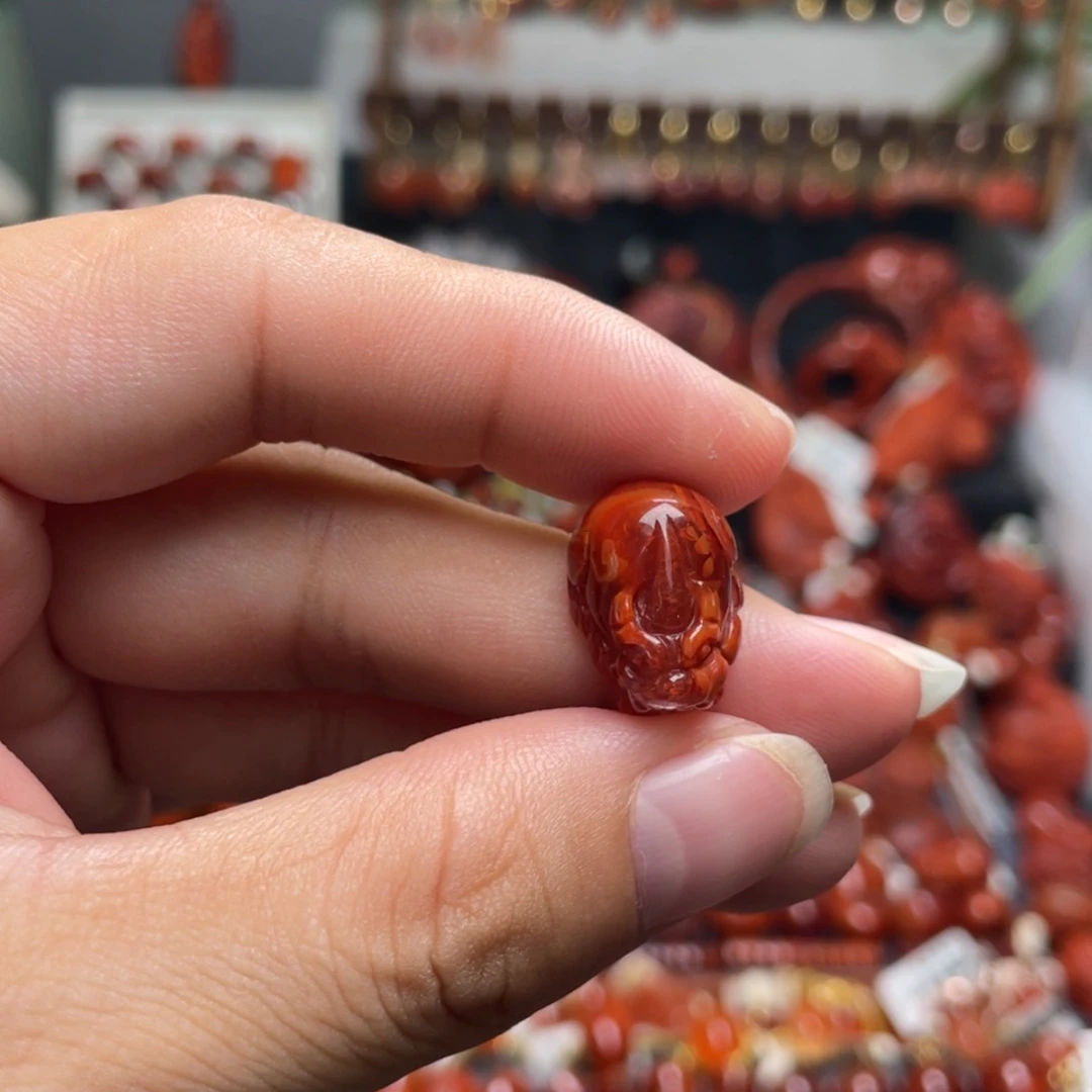 【闪购商品】未镶嵌火焰纹貔貅南红玛瑙
