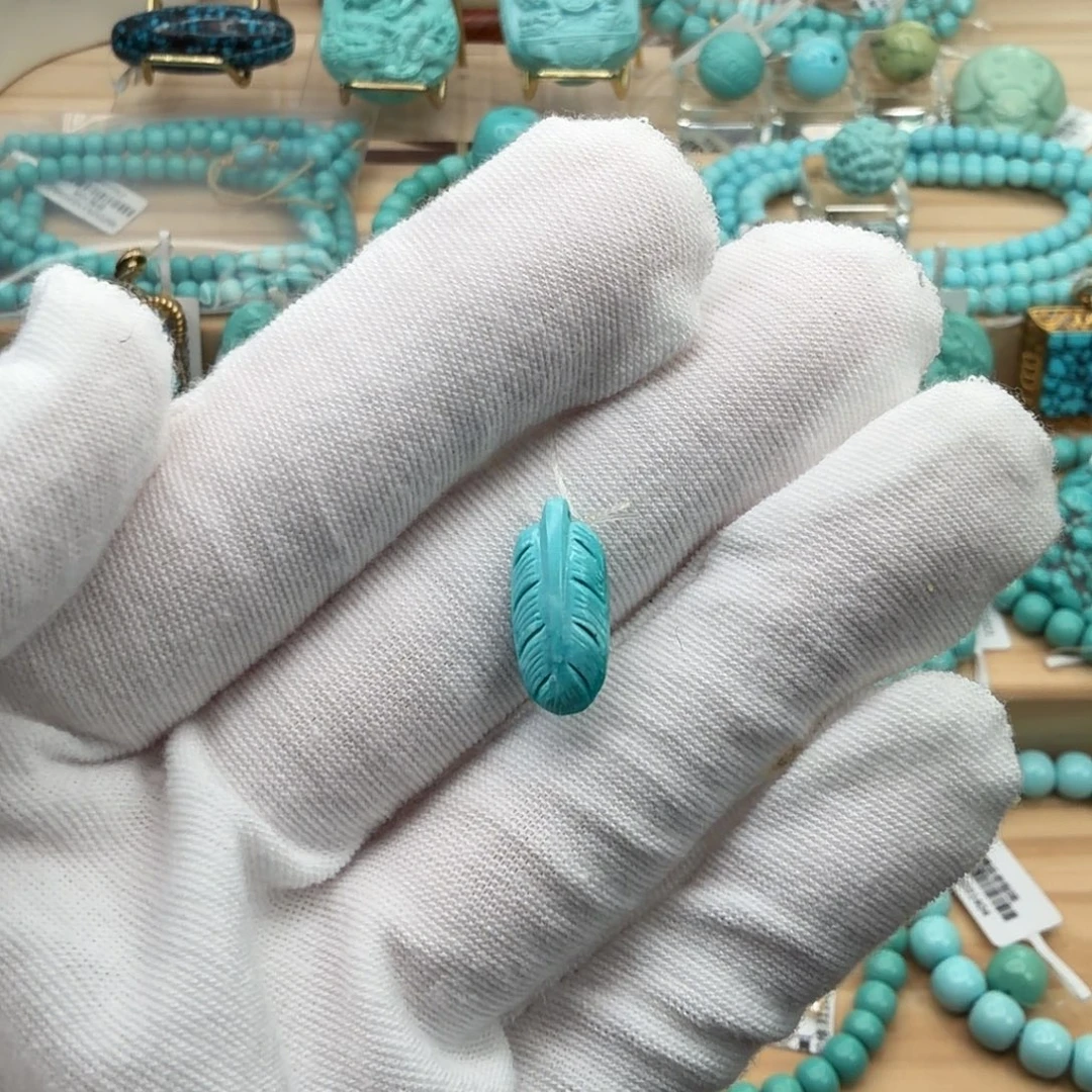 绿松石未镶嵌珠宝奇石