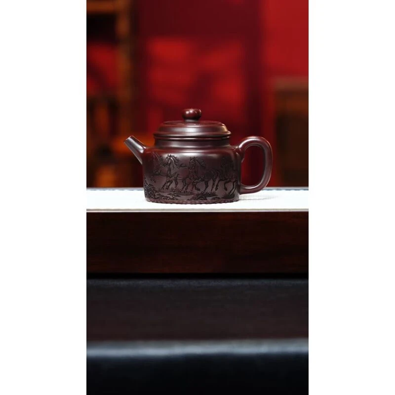 宜兴紫砂 八骏德钟 龙山古乌泥 吴国政 h075