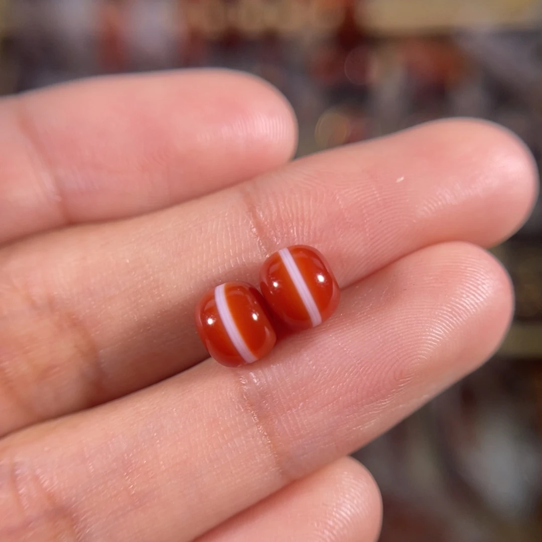 玛瑙/玉髓一线老型珠一对7不退不换未镶嵌