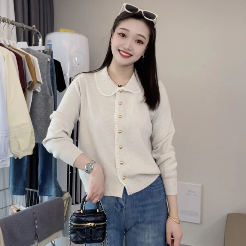 385#春款新款花边翻领金扣毛衣开衫外套女上衣