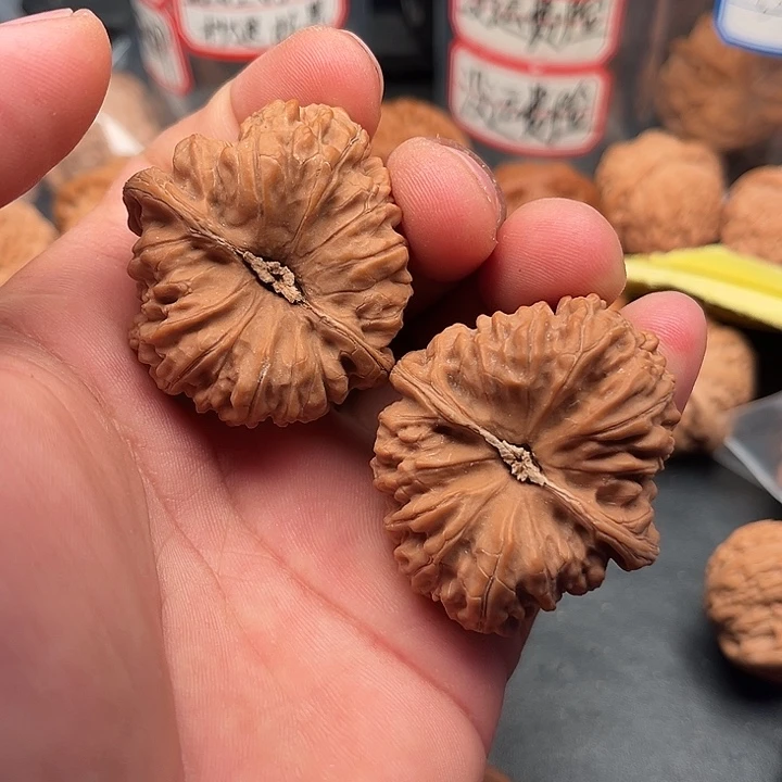 把件文玩核桃凹底42