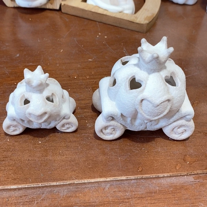 摆件陶瓷树脂材料