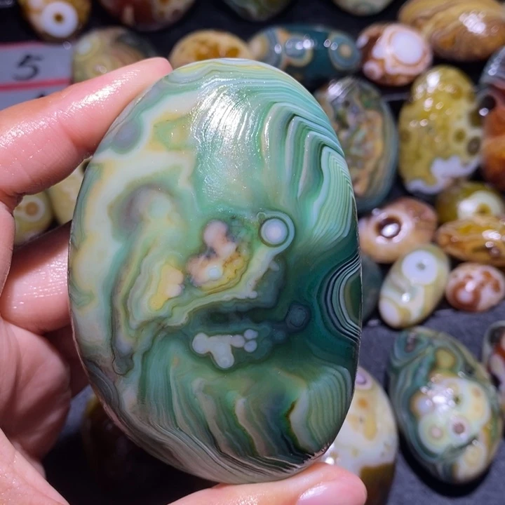 玛瑙/玉髓珠宝奇石未镶嵌