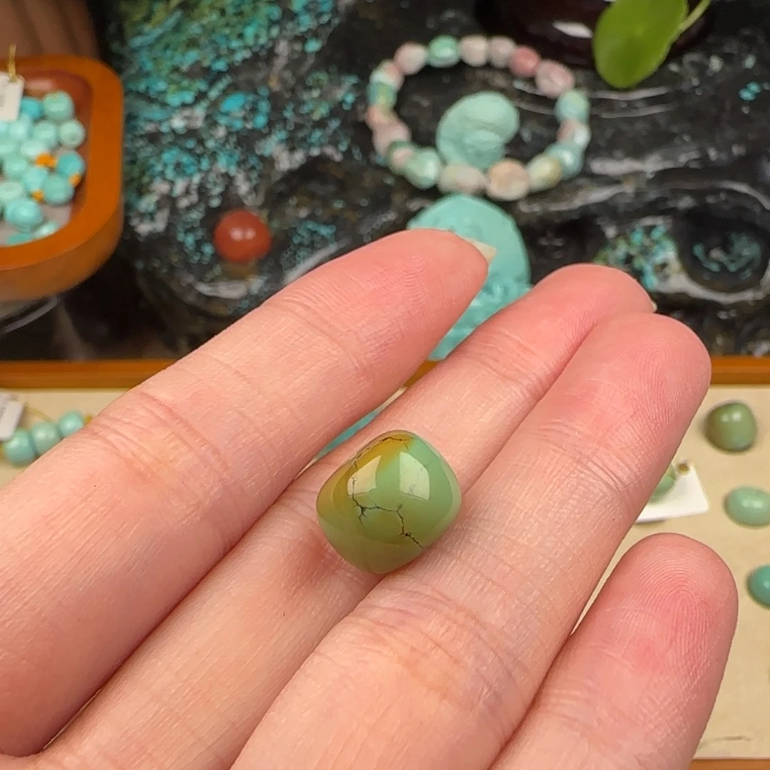 绿松石未镶嵌配饰