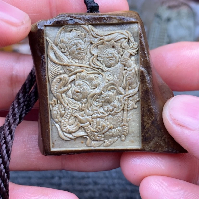 【闪购商品】原石雕刻手把件