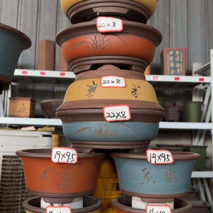 紫砂花盆100-8。