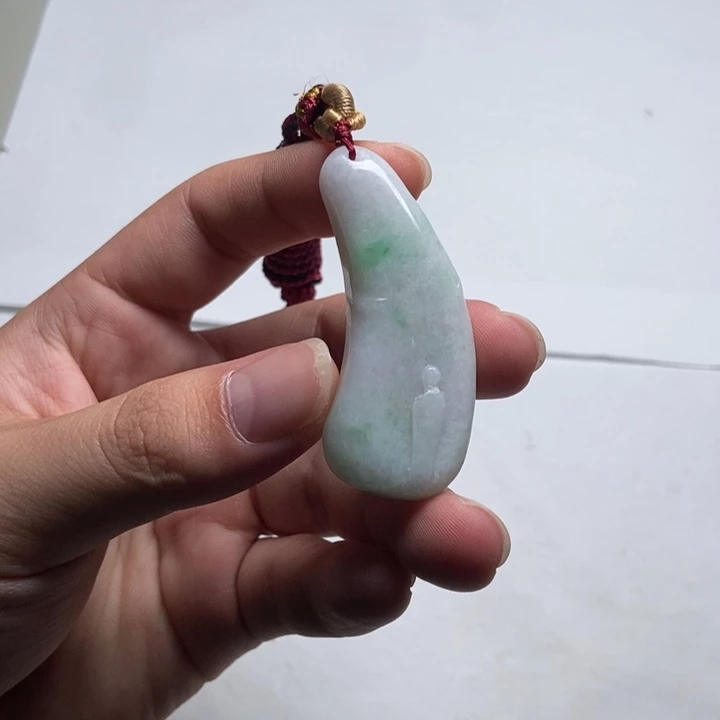 翡翠未镶嵌颈饰悟道2