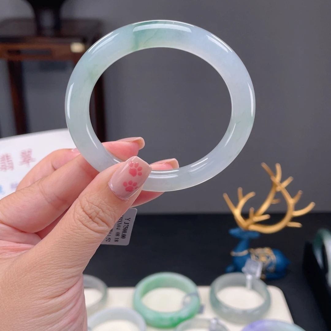 未镶嵌手镯翡翠53