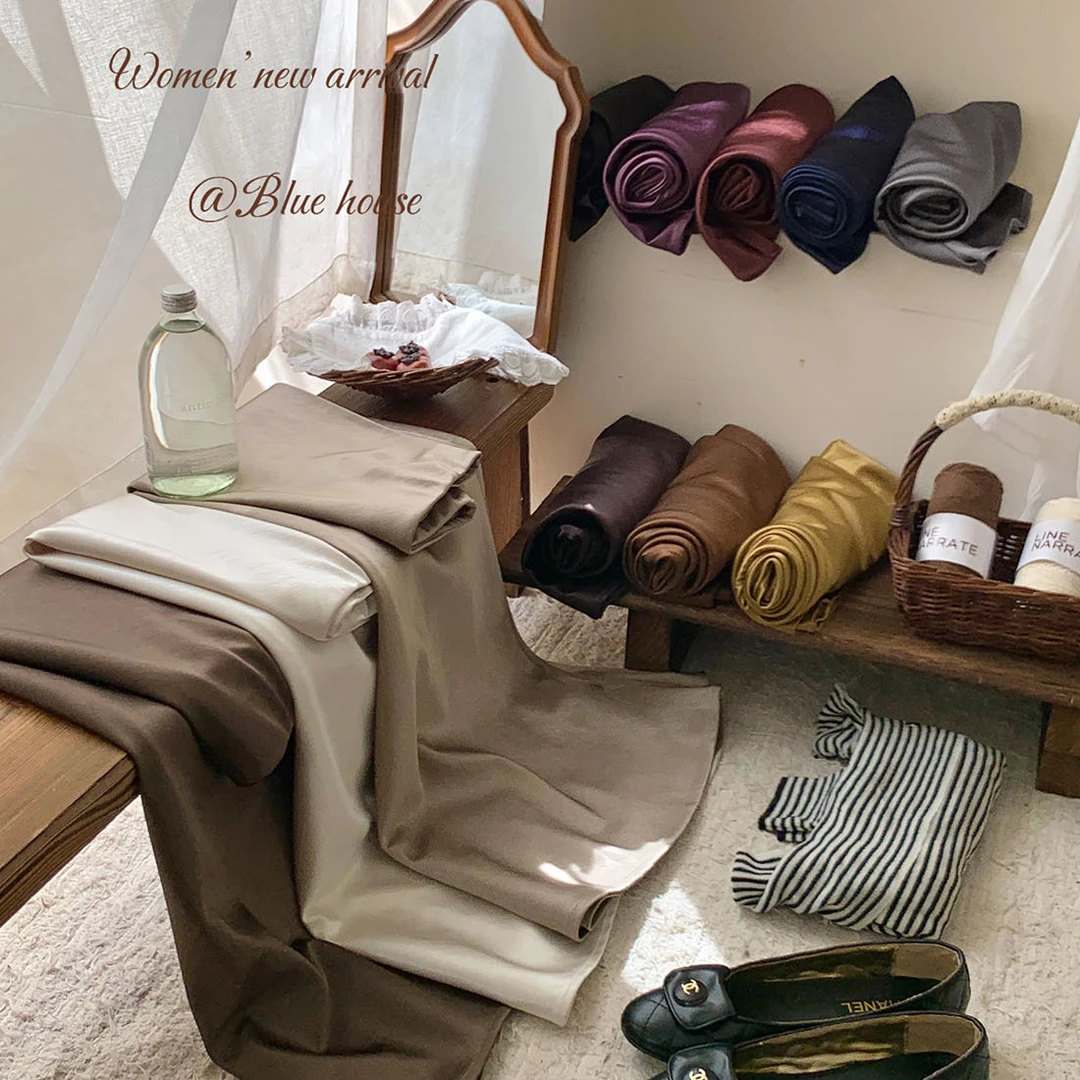 法式复古松紧腰醋酸金銮缎鱼尾半身裙女秋高级垂感松弛遮胯大摆裙