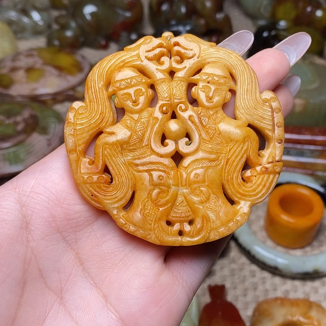 蛇纹石玉未镶嵌颈饰