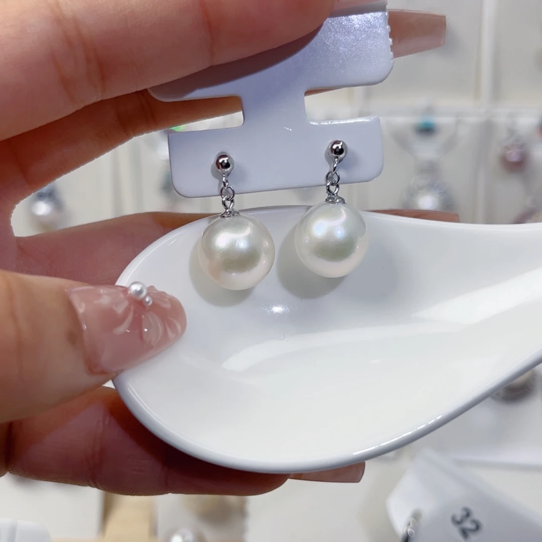 淡水珍珠银S925镶嵌耳饰