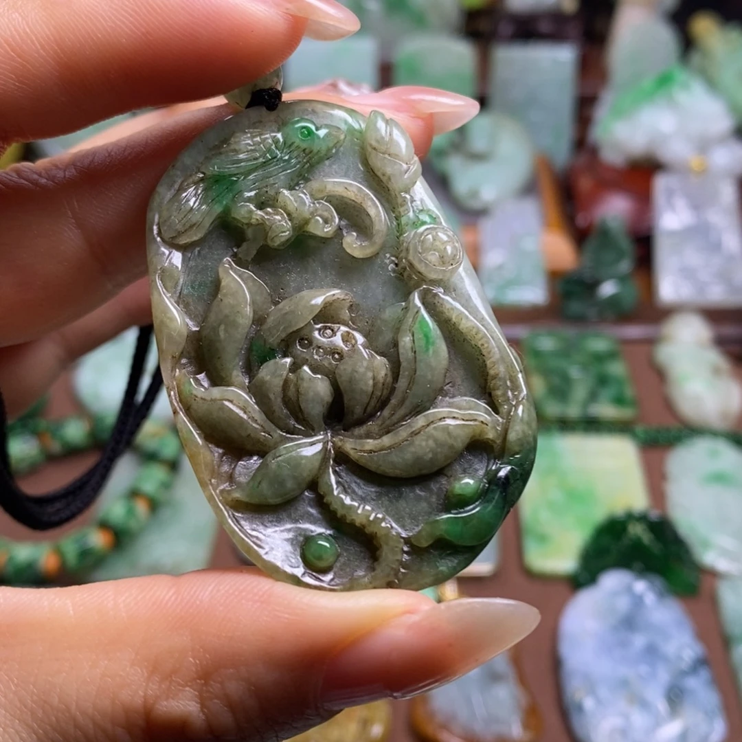 翡翠未镶嵌挂件111111111111