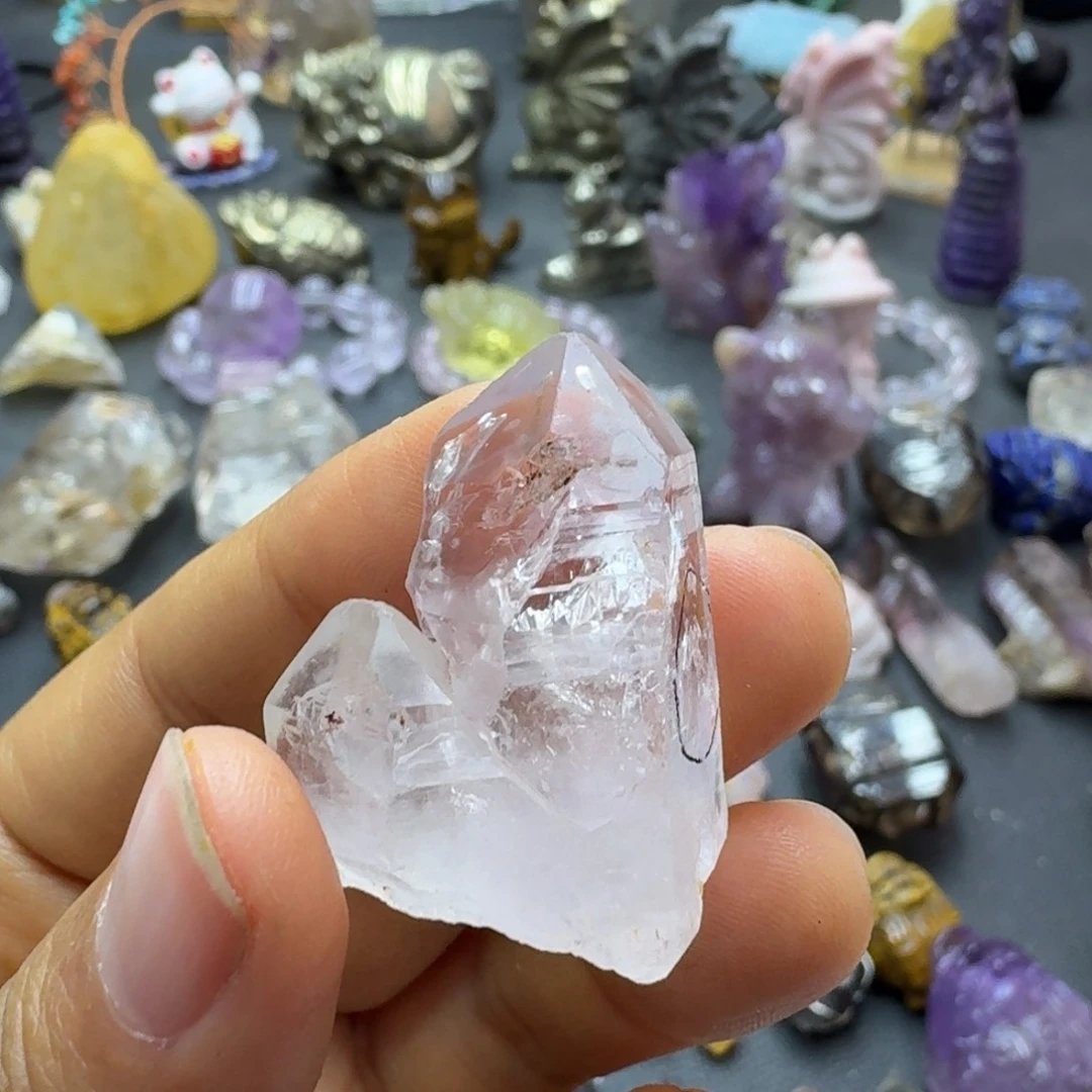 张***浛石材冰雪骸骨水胆