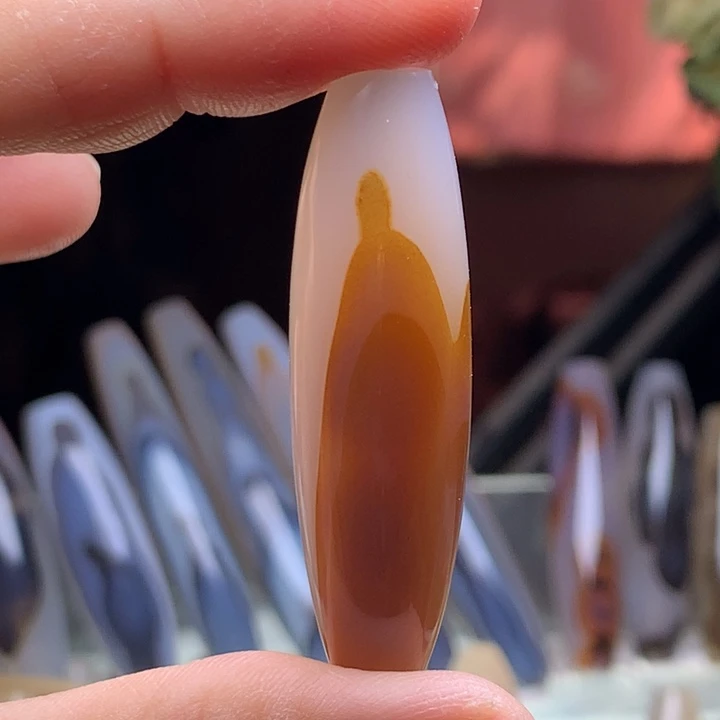 玛瑙/玉髓颈饰未镶嵌40