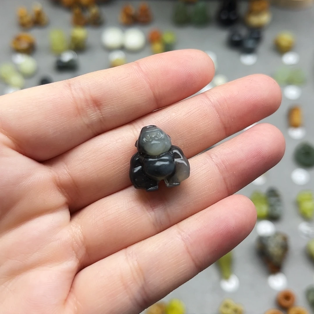 蛇纹石玉未镶嵌配珠