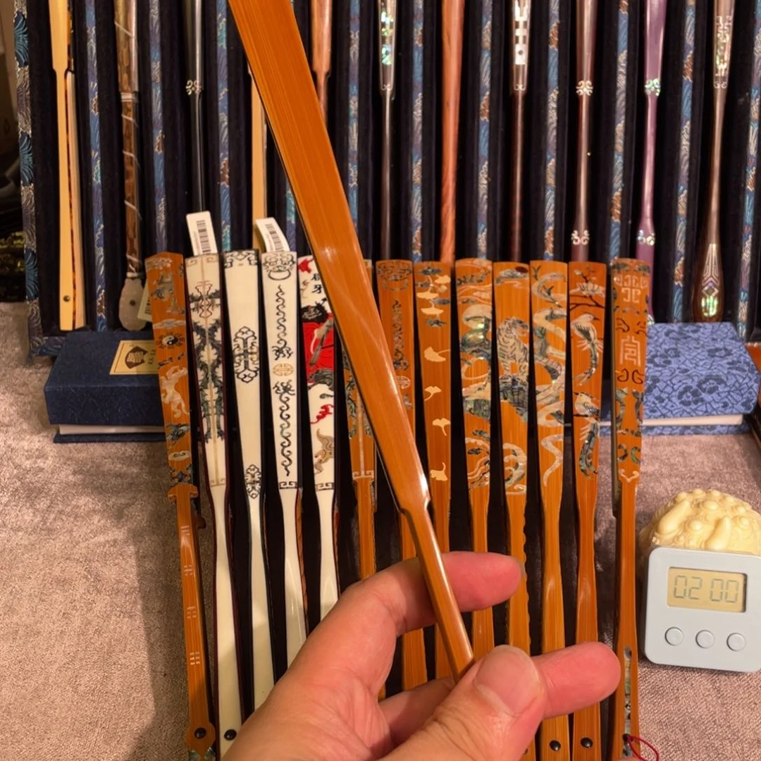 扇子手工制作工艺精湛