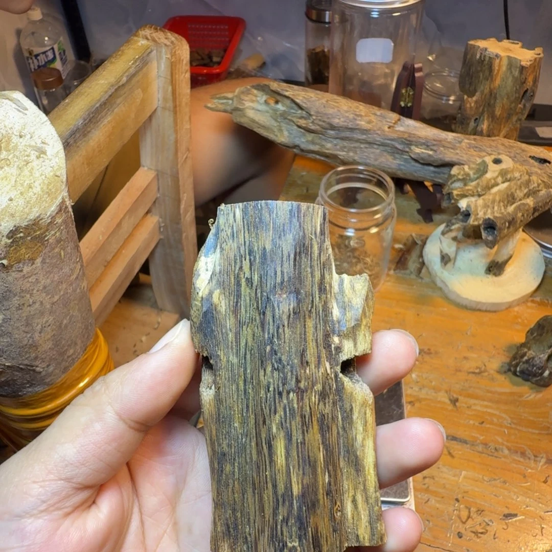 沉香块料沉香块料金沙叶27克