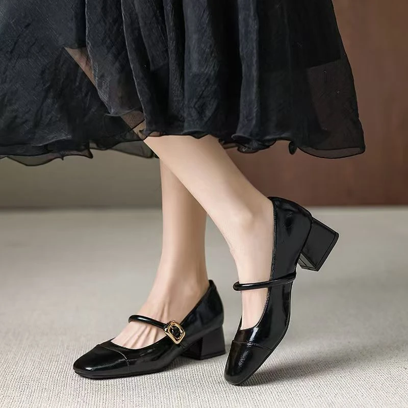 221-12法式复古玛丽珍鞋女2025年新款浅口方头百搭粗跟配裙子单鞋