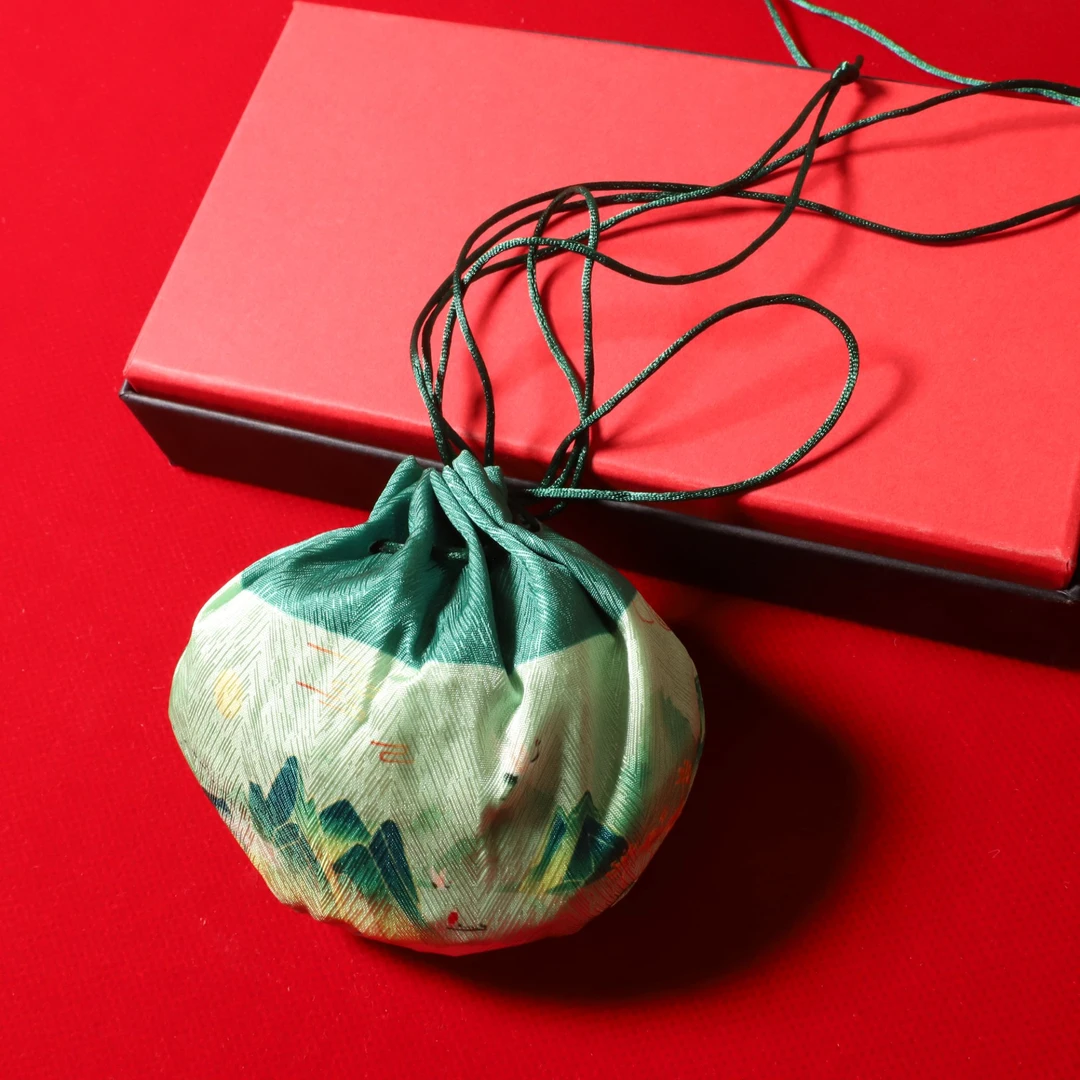 合香鹅梨帐中香囊香包