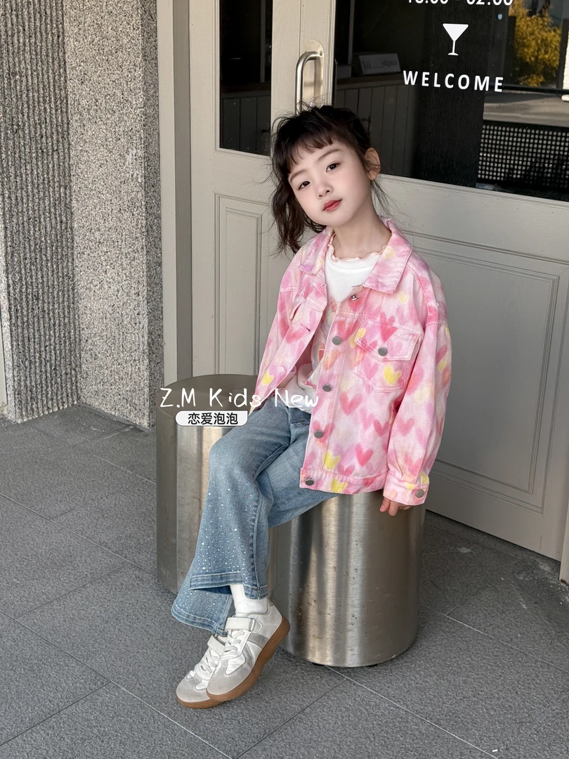 【恋爱泡泡】2025春韩版洋气百搭翻领爱心男童女童牛仔外套X-25235
