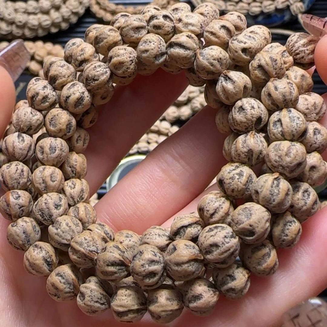 【闪购商品】柏香籽/百香籽吊坠༺***༻