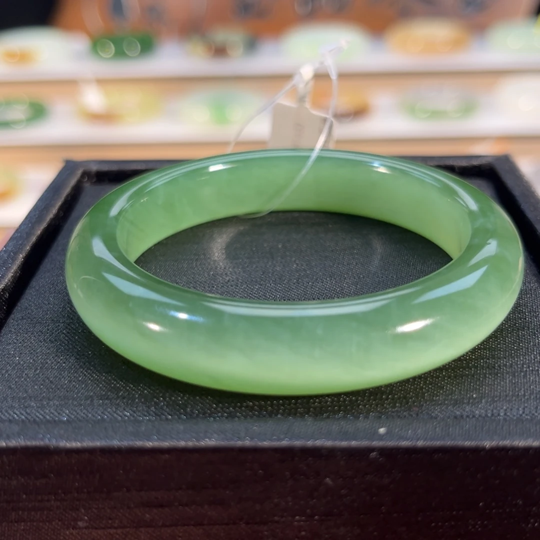 和田玉未镶嵌手镯碧玉一线猫54.6