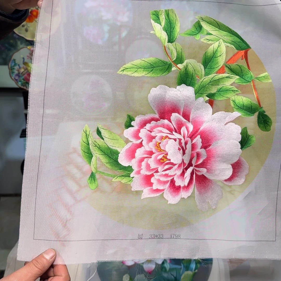 刺绣刺绣工艺精湛