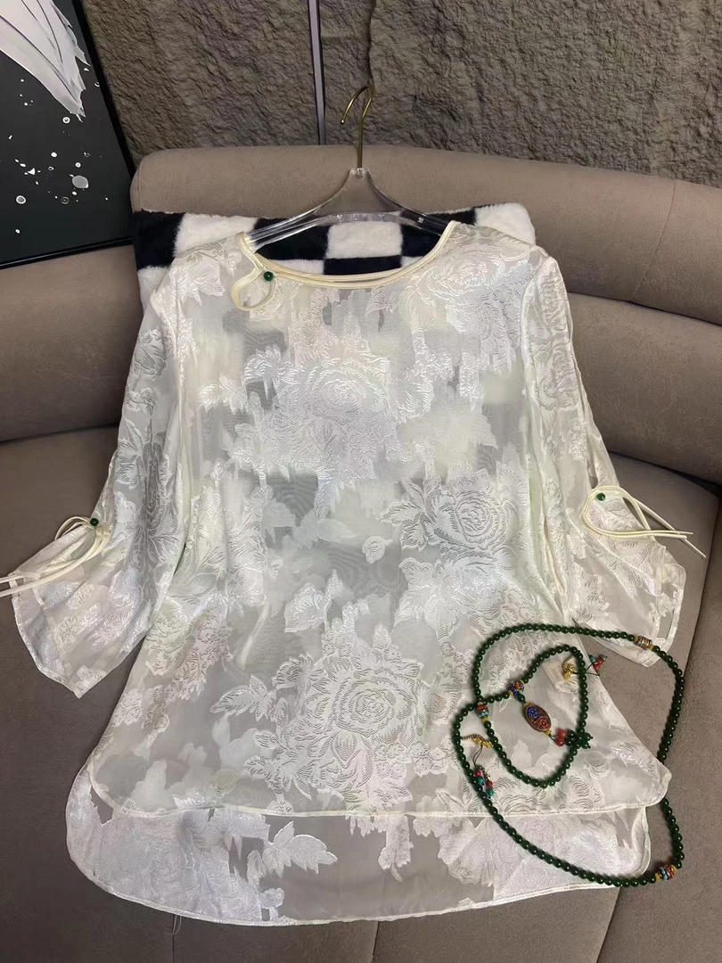 2025-夏季新款蕾丝显瘦时尚发誓提花长袖打底衬衫律动莫兰迪8266