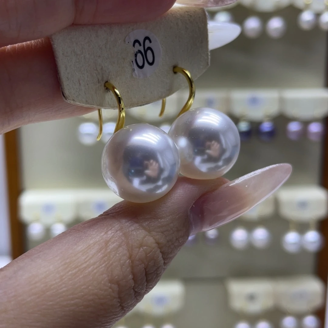 淡水珍珠耳饰18K金镶嵌