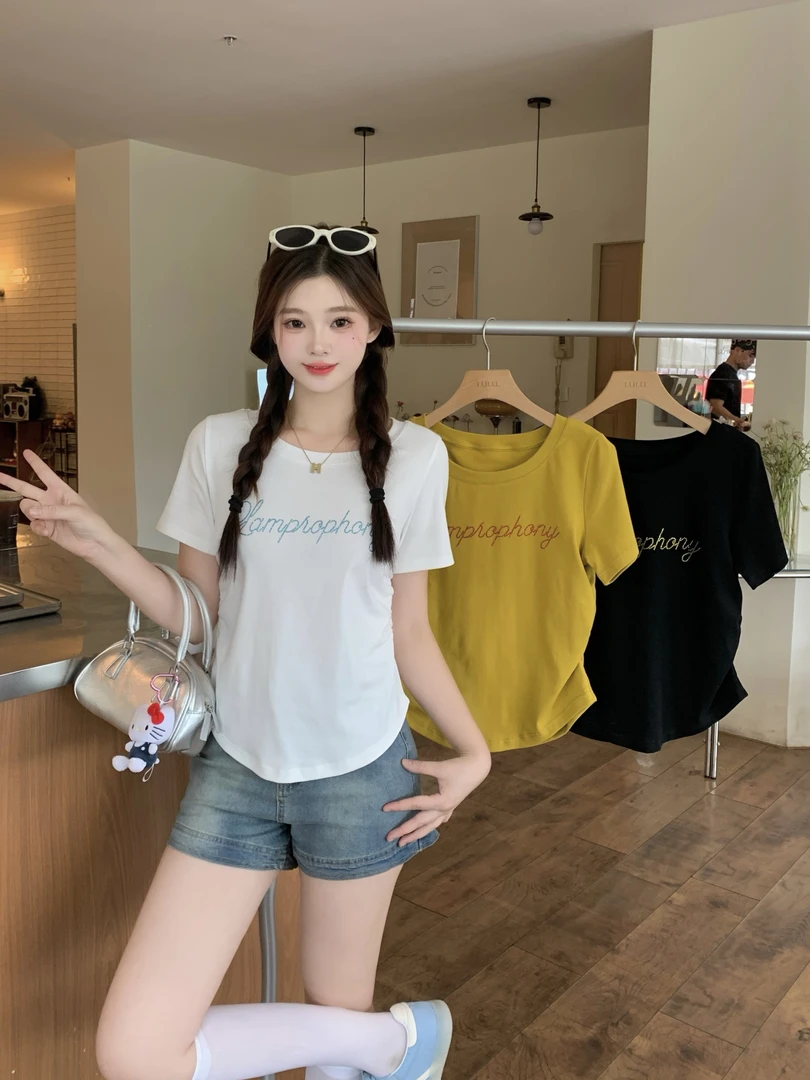 2025大码女装夏季新款烫钻圆领T恤洋气衣服女甜美可爱风格衣服潮