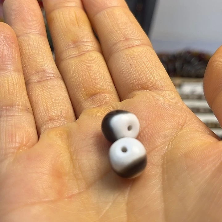 龙***尘玛瑙/玉髓未镶嵌颈饰